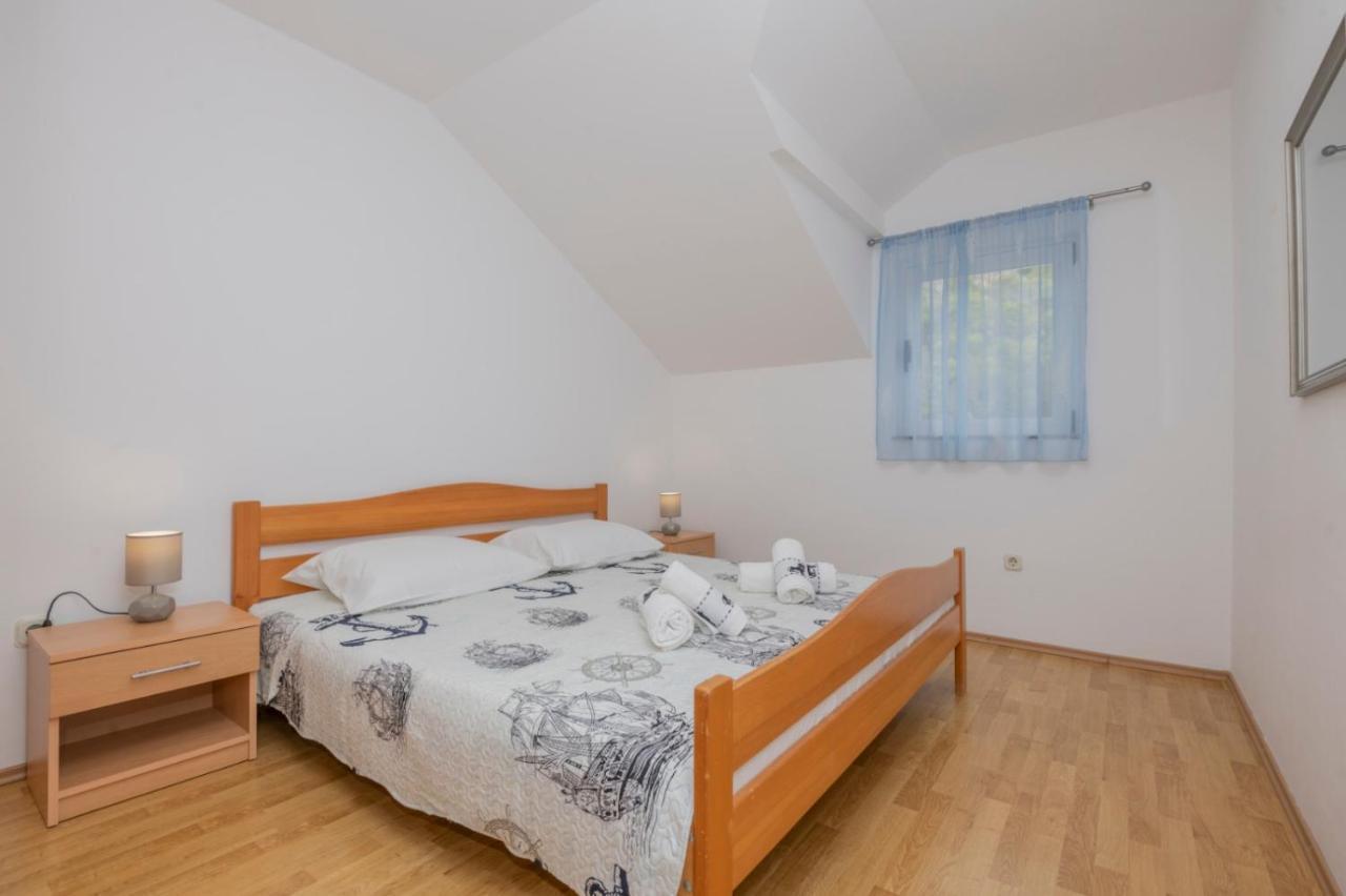Apartments Zdravka Lokva Rogoznica Exteriör bild